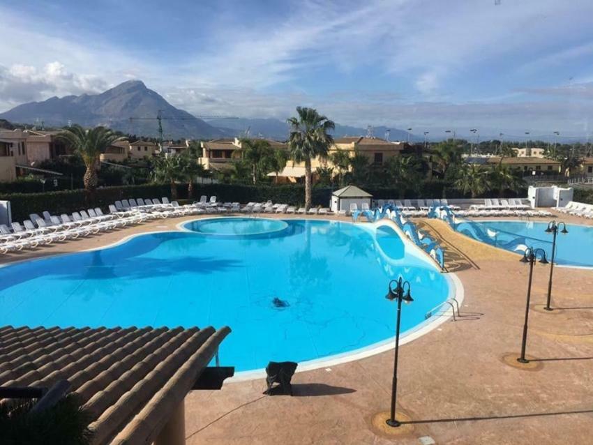 كامبوفيليتْشّي دي روتْشّي Mare Luna Village المظهر الخارجي الصورة